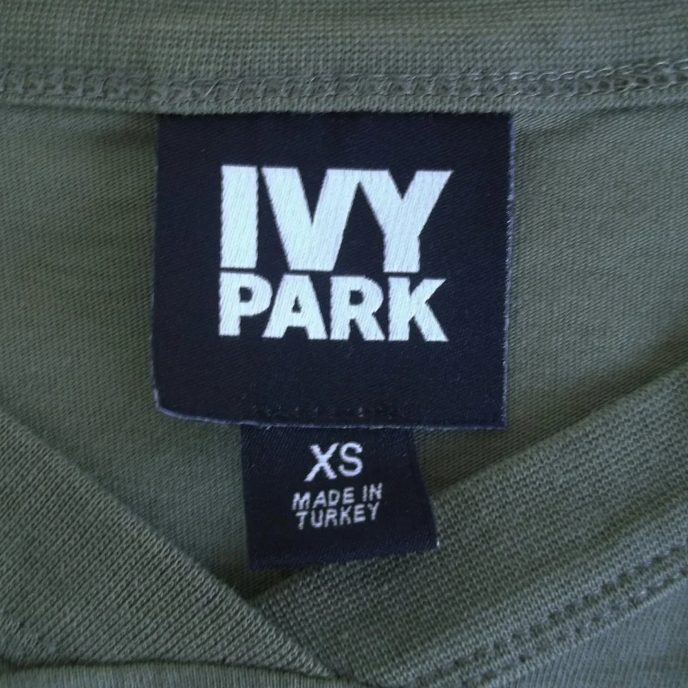 IVY PARK Spellout Army Khaki Green Cropped Cotton T Shirt Top XS - Picture 3 of 3